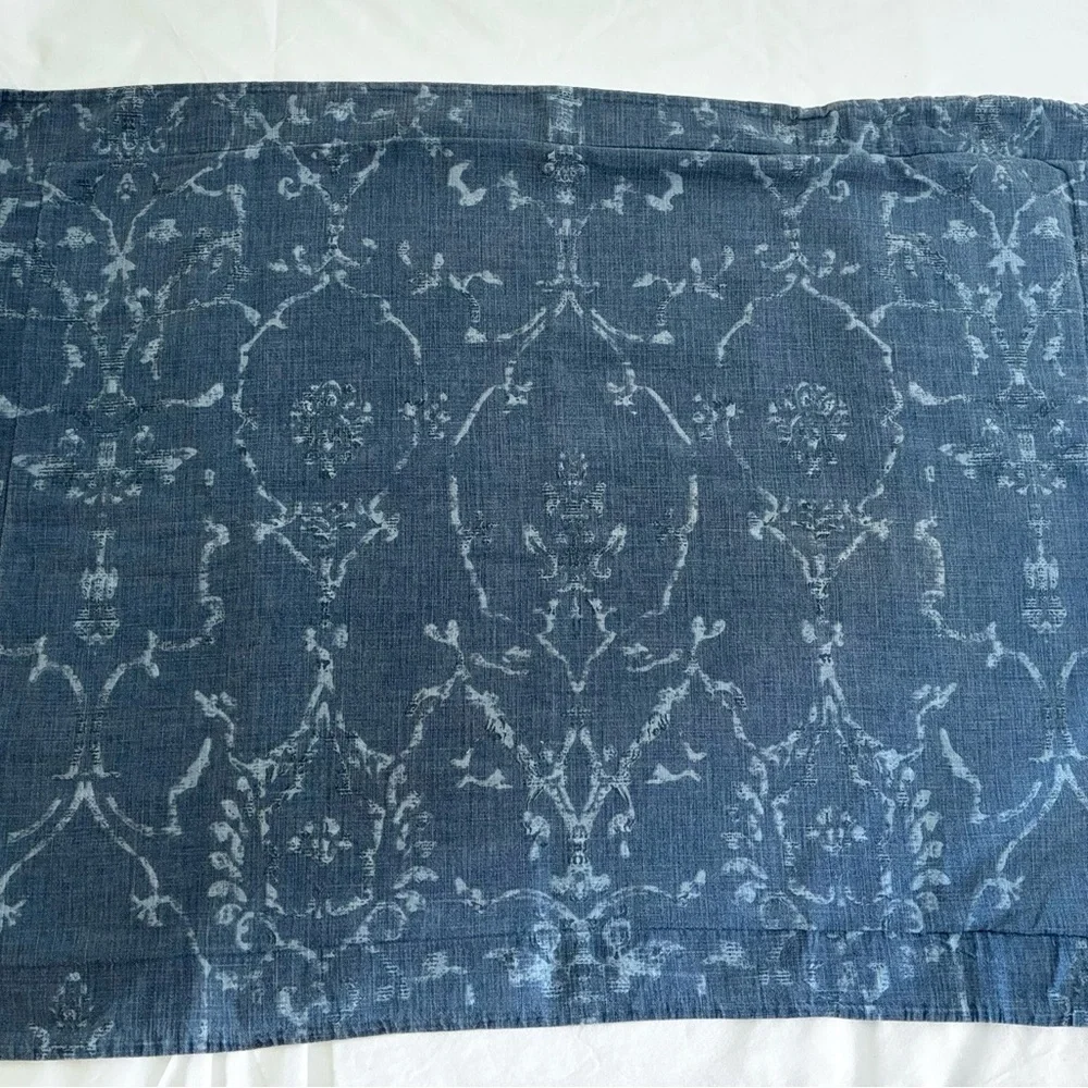 Restoration Hardware Italian Cotton Twin Duvet Cover Set – Blue Trellis